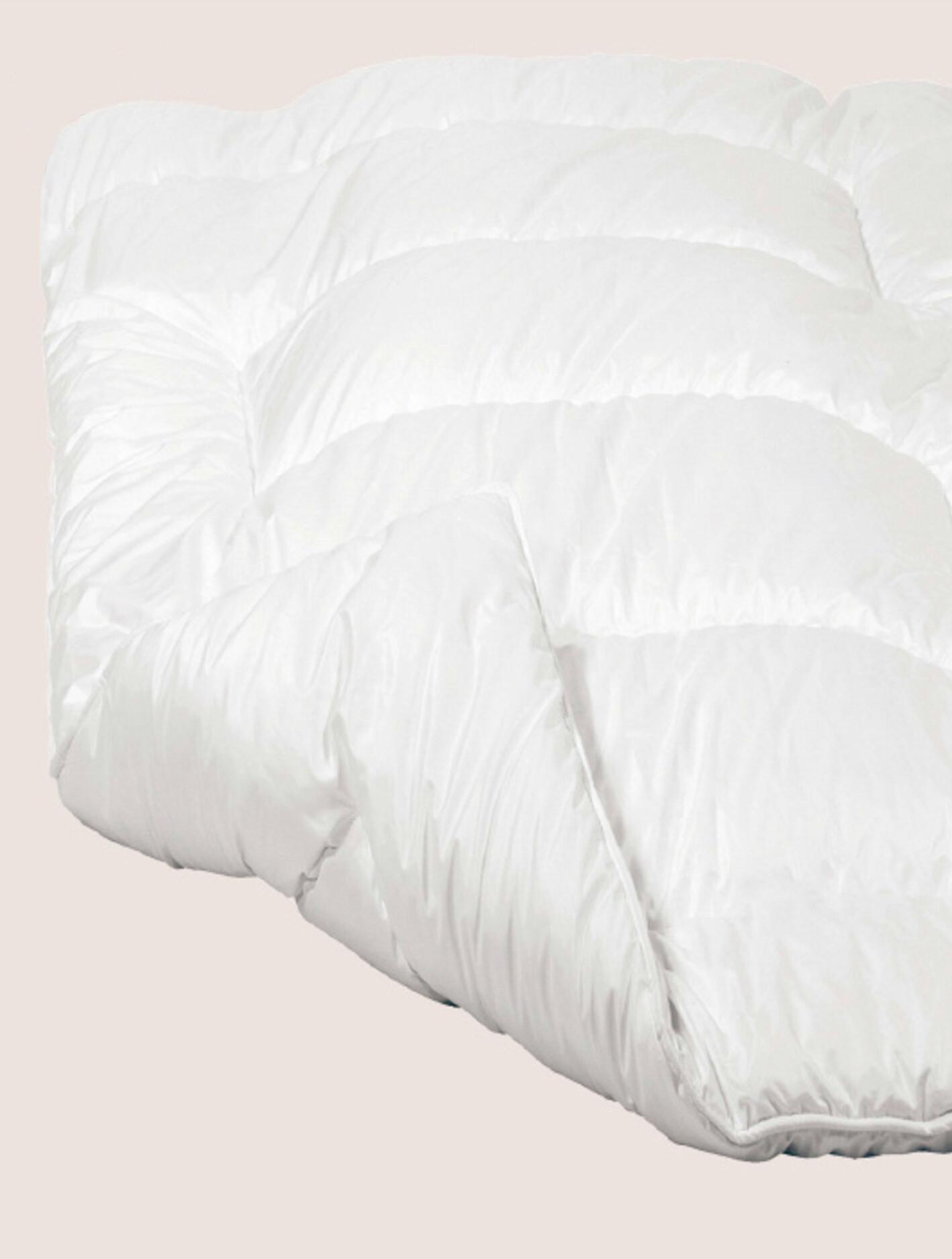 1.67 - HIGH-TECH Duvet